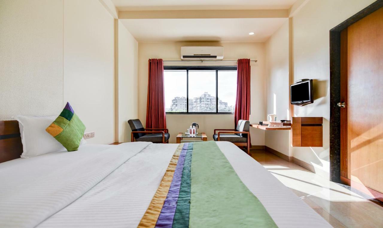 Treebo Trend Surya Nashik Hotel Ngoại thất bức ảnh