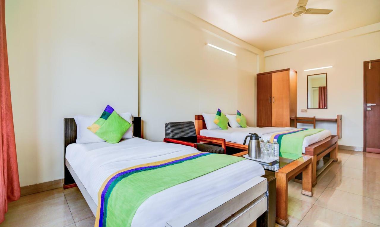 Treebo Trend Surya Nashik Hotel Ngoại thất bức ảnh