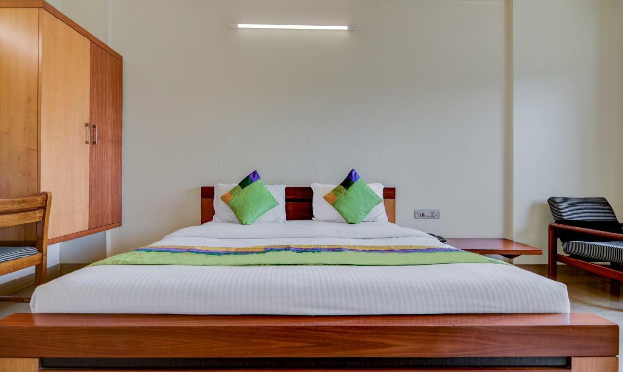 Treebo Trend Surya Nashik Hotel Ngoại thất bức ảnh