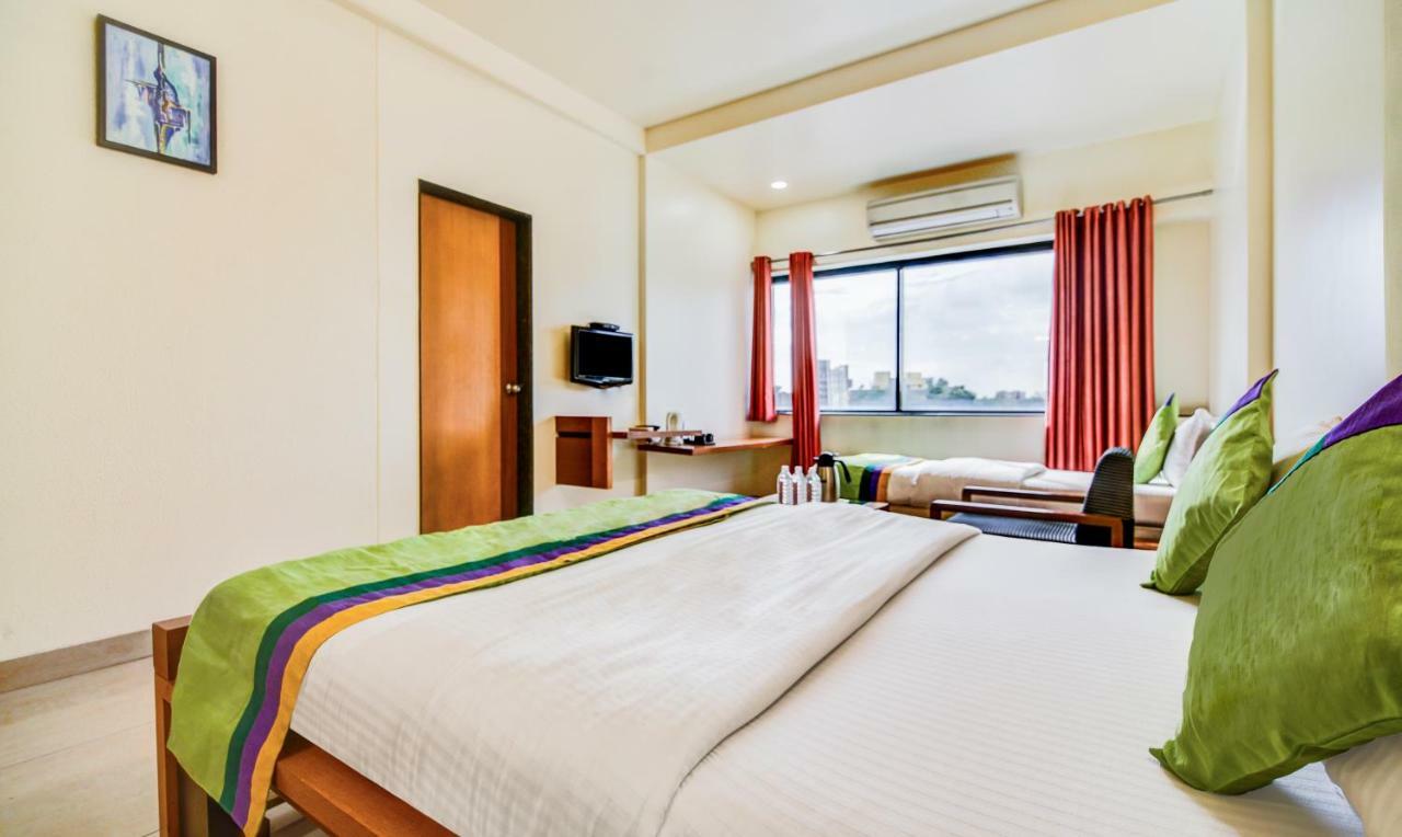Treebo Trend Surya Nashik Hotel Ngoại thất bức ảnh