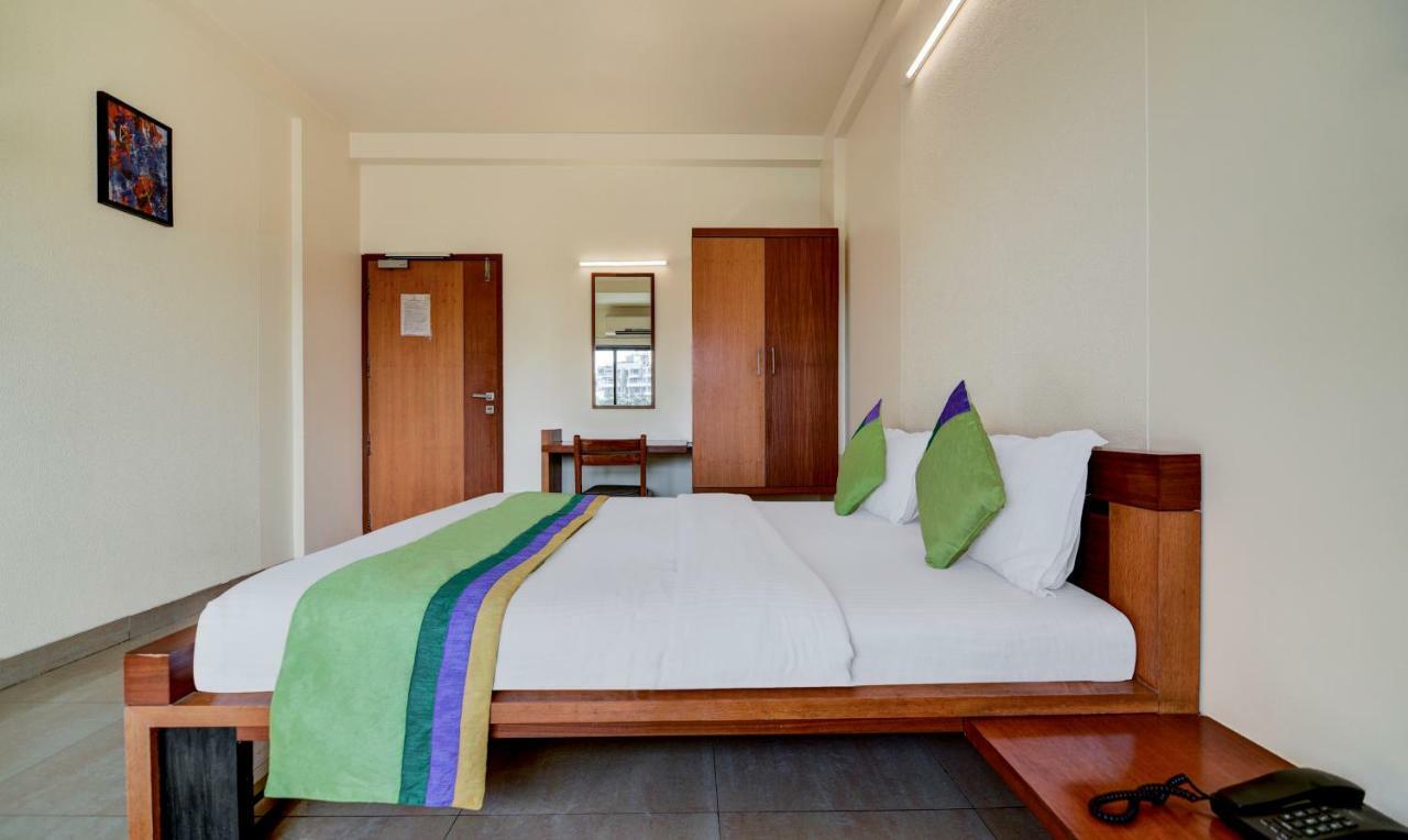 Treebo Trend Surya Nashik Hotel Ngoại thất bức ảnh